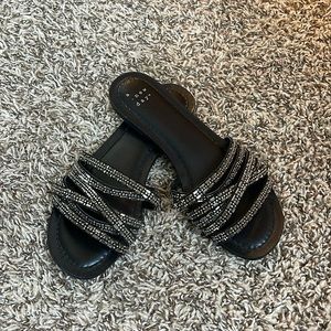✨Black Beaded Sandals